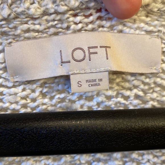 Loft v neck cozy sweater size small - Picture 2 of 4